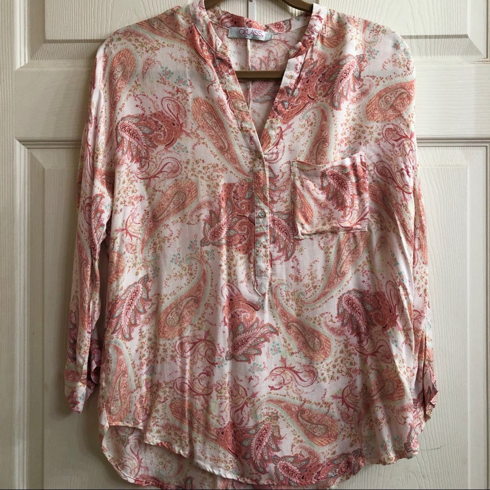 Super soft and beautiful blouse with flowers